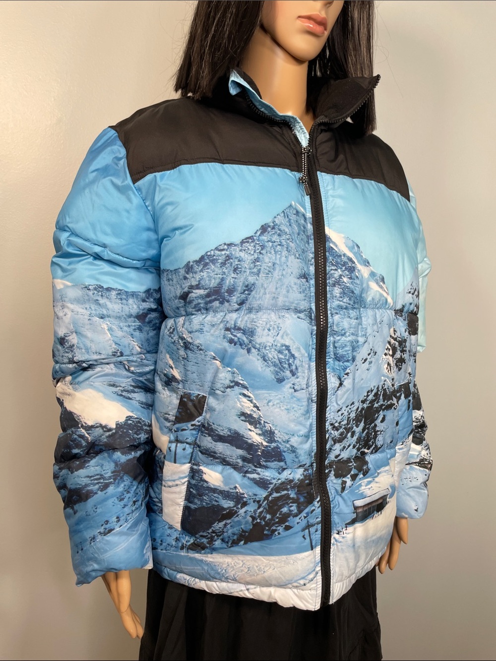 Aeropostale Light Blue and Black Mountain-Print Puffer Jacket - Men